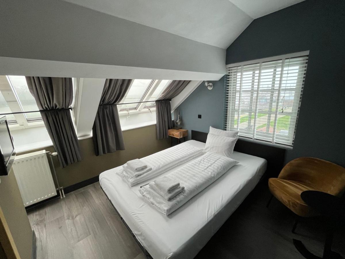 Hotel Oostereiland โฮร์น ภายนอก รูปภาพ
